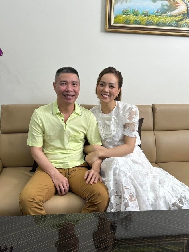 Hình ảnh mới nhất của vợ chồng Công Lý - Ngọc Hà.