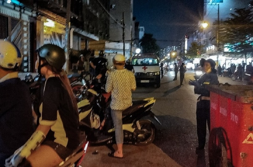 Hiện trường vụ người phụ nữ tử vong ở công trình xây dựng. Ảnh: Dân trí
