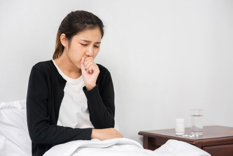 Me đất có hiệu quả trị ho và đau họng
