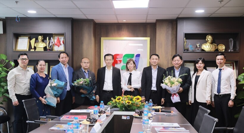 FSI vinh dự được tiếp đón đoàn đại biểu Bộ Công thương Lào thăm quan và làm việc