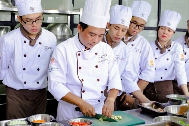 Nghề đầu bếp được gọi là chìa khóa vạn năng trong mọi thời đại.