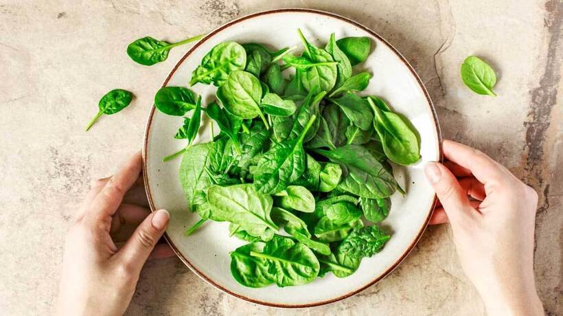 Bất ngờ với loại rau "vượt mặt" kem chống nắng, giúp da căng mướt trong mùa hè.