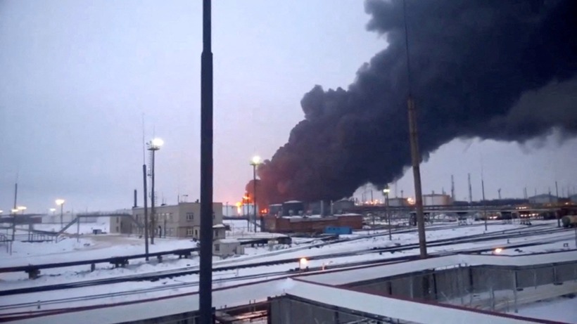 Thiệt hại tại Nga sau một vụ tấn công bằng máy bay không người lái của Ukraine. Ảnh: Reuters
