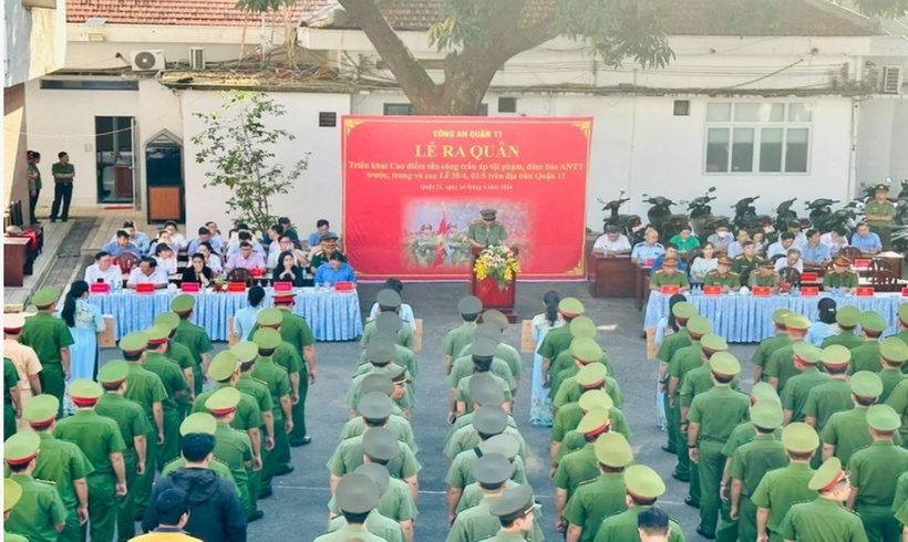 Toàn cảnh lễ ra quân. (Ảnh: Công an quận 11)