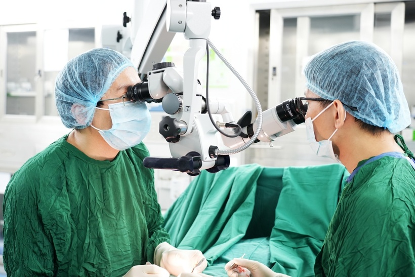 Cuộc phẫu thuật "tái đi tái lại" nhiều lần giúp chị Nhung "tìm con"