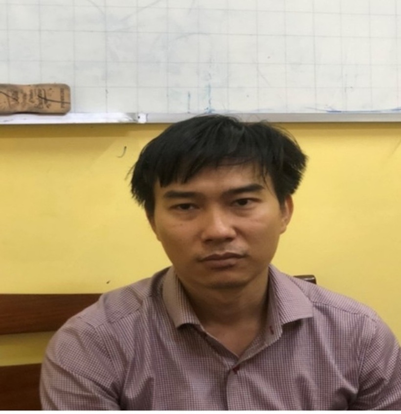 Nghi phạm Danh Sơn tại cơ quan điều tra. Ảnh: Tiền phong.