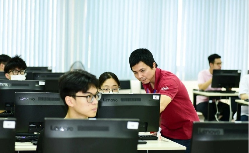 Các thí sinh tham gia kỳ thi Đánh giá tư duy của ĐH Bách khoa Hà Nội . Ảnh: Dân Trí