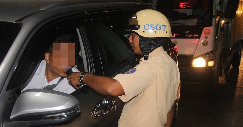 Gần 3.000 người bị tước Giấy phép lái xe trong ngày thứ 3 nghỉ lễ 30/4 - 1/5. Ảnh: VietNamNet