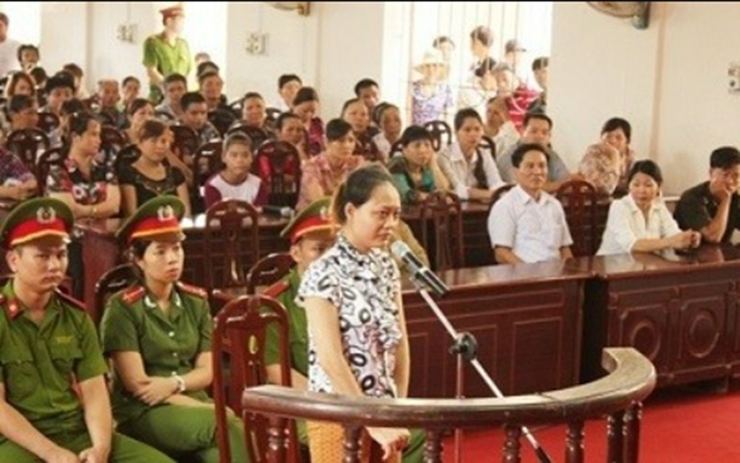 Liên tại phiên tòa xét xử về tội Giết người. Ảnh: Pháp luật VN