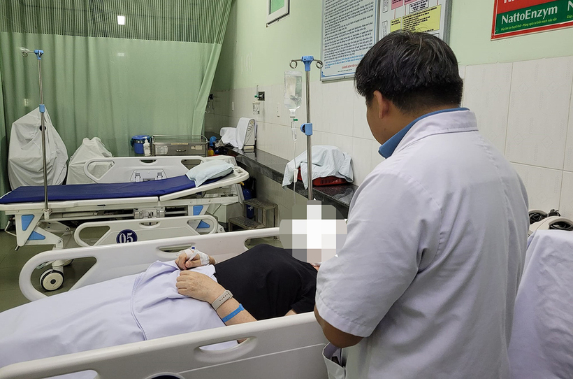 Hơn 470 người nghi ngộ độc sau khi ăn bánh mỳ tại tỉnh Đồng Nai
