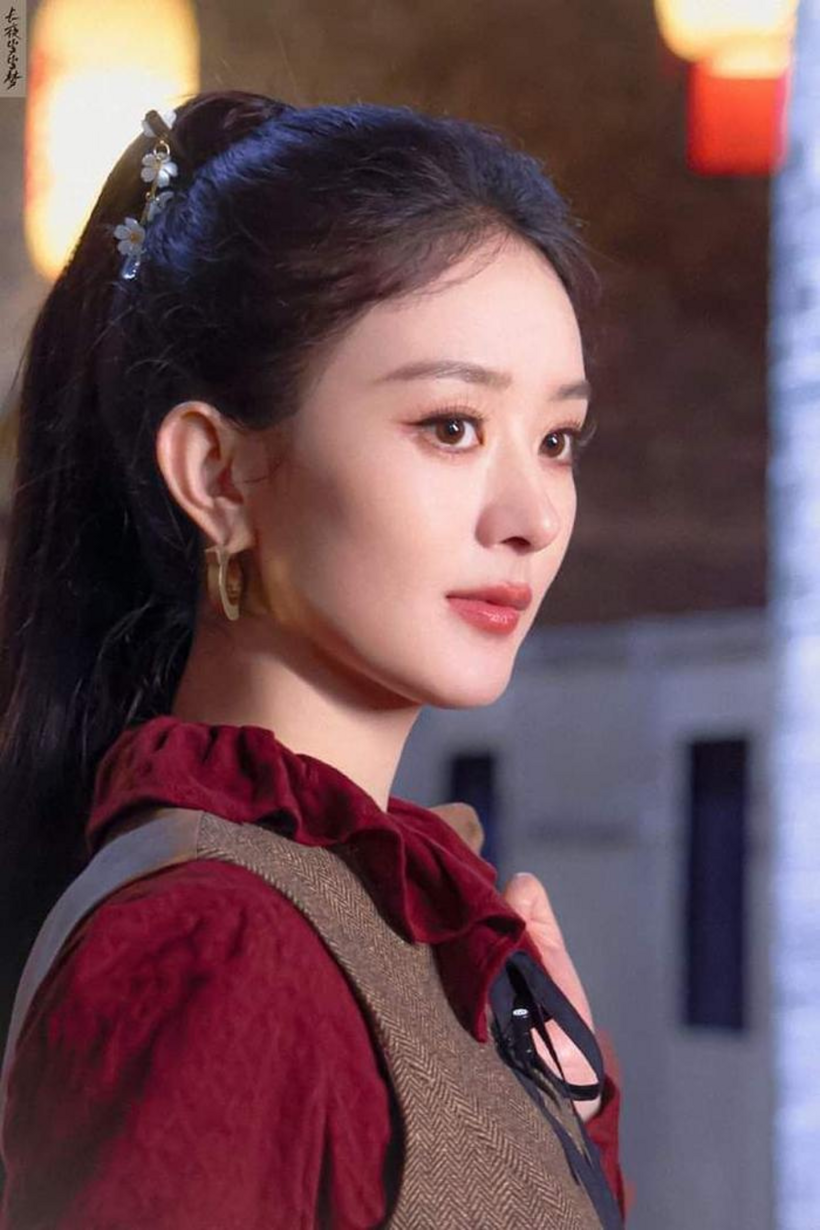 Triệu Lệ Dĩnh.