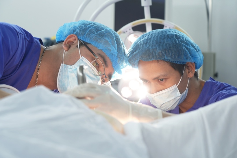 Tưởng chừng mọi chuyện suôn sẻ, thế nhưng thử thách lại một lần nữa đến với đôi vợ chồng trẻ