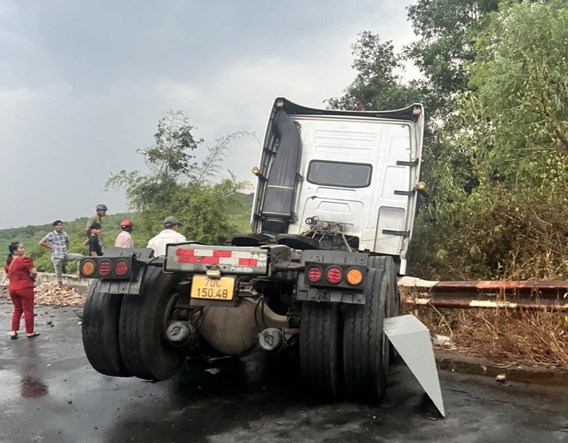 Hiện trường xảy ra vụ tai nạn. Ảnh: Báo Tây Ninh.