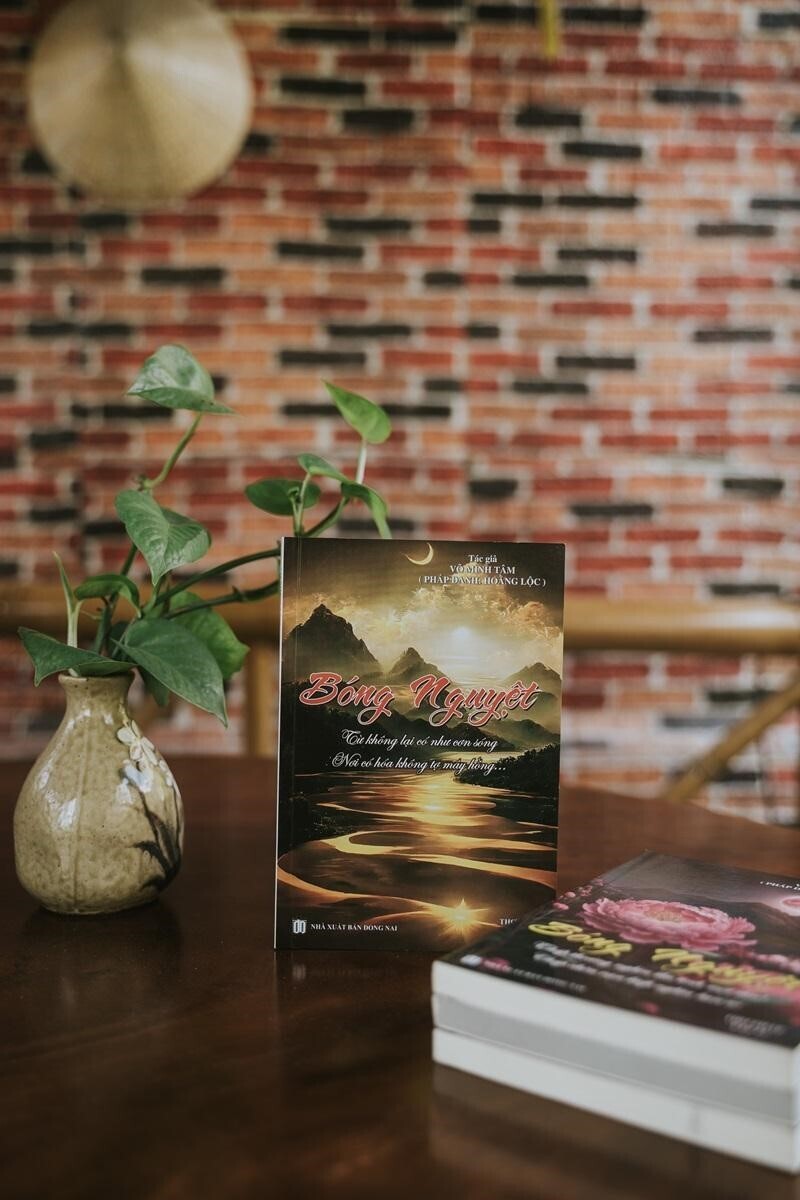 Bóng Nguyệt - Món quà tinh thần cho tâm hồn bình yên - 2