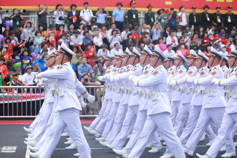 Lễ diễu binh hào hùng kỷ niệm 70 năm Chiến thắng Điện Biên Phủ - 8