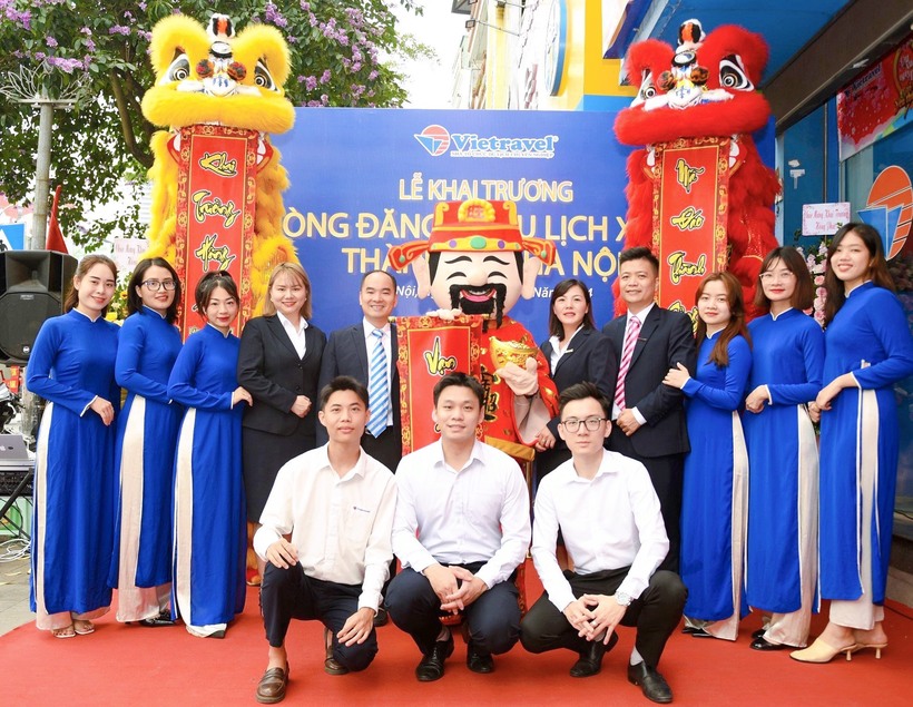 Văn phòng Giao dịch 262 Xã Đàn của Vietravel Hà Nội trong ngày khai trương