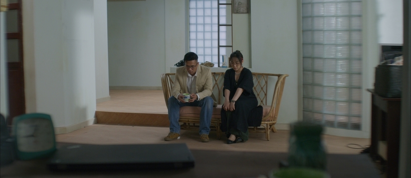 Án Mạng Lầu 4 là một tựa phim tâm lý giật gân được nhào nắn bởi kịch bản bởi Nguyễn Hữu Tuấn.