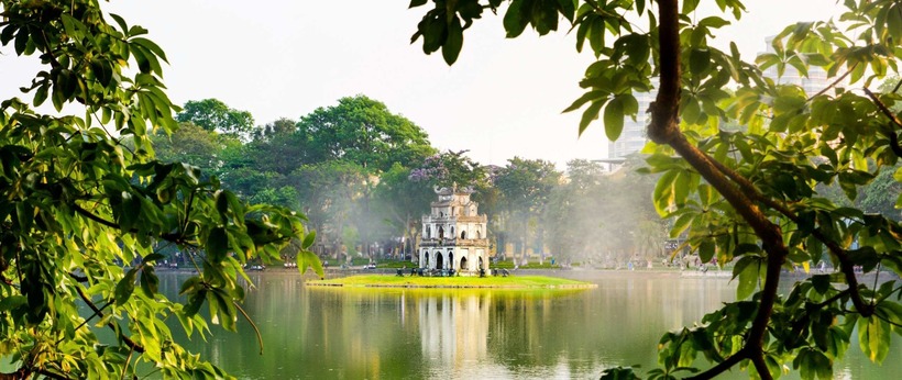 Hồ Gươm Hà Nội.