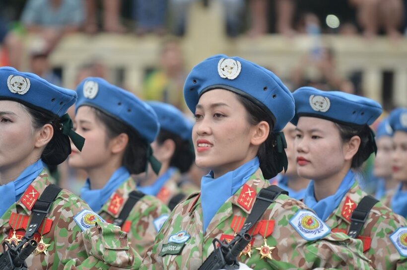 Lễ diễu binh hào hùng kỷ niệm 70 năm Chiến thắng Điện Biên Phủ - 10