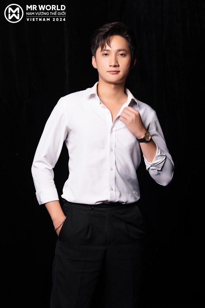 Đặng Tiến Đông.