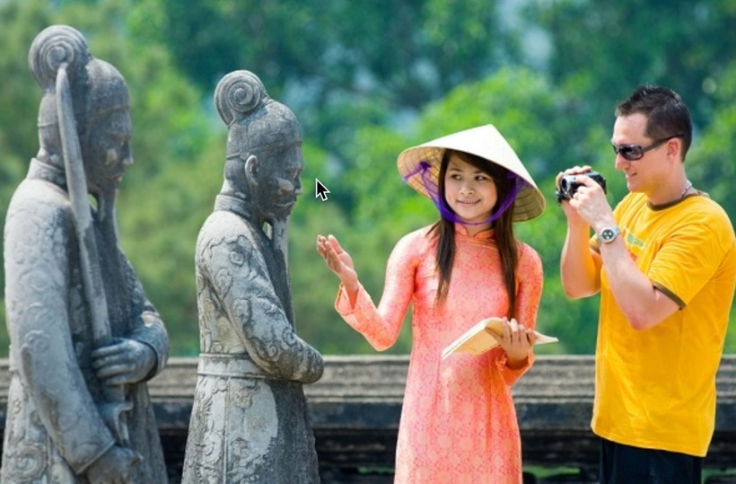 Cần cân nhắc kỹ lưỡng về sở thích, năng lực và mục tiêu nghề nghiệp của bản thân trước khi quyết định theo học ngành này.