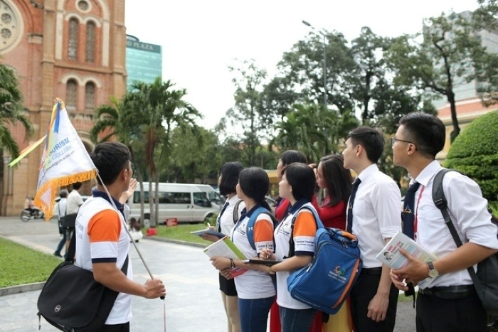 Hướng dẫn viên du lịch yêu cầu nhiều kỹ năng cần thiết