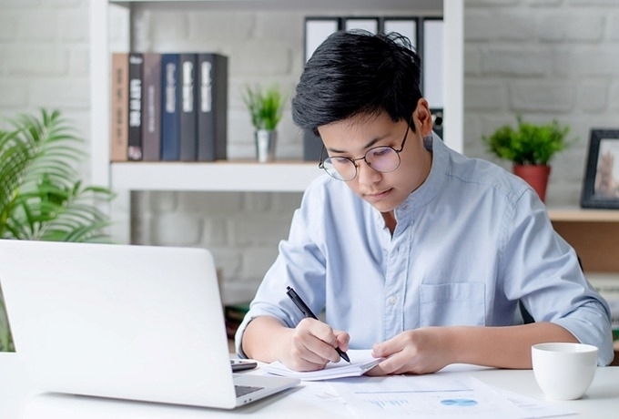 Quản lý du lịch chủ yếu làm việc trong văn phòng