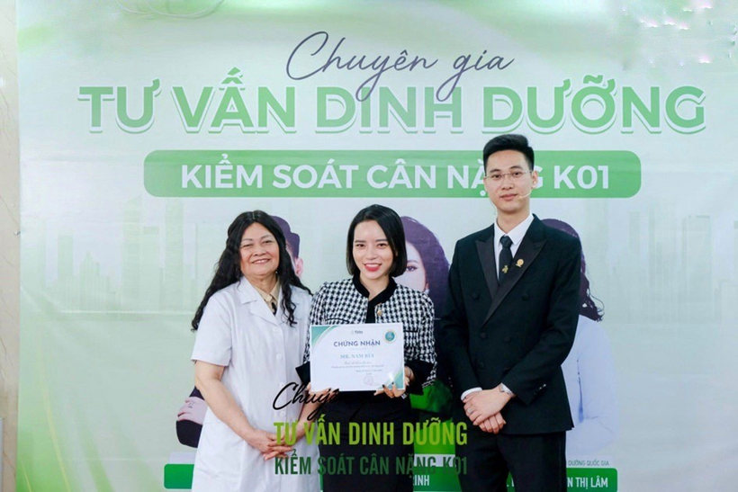 Gặp gỡ HLV Yoga Nam Bùi: “Là phụ nữ phải biết yêu thương bản thân mình hơn ai hết” - 3