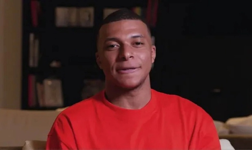 Mbappe thông báo rời PSG hè này trong đoạn video đăng trên các tài khoản mạng xã hội của anh. Ảnh chụp màn hình