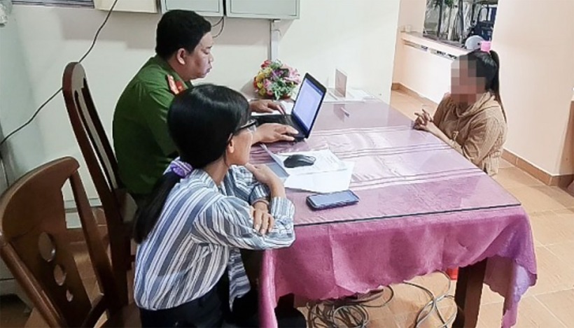 Thông báo tin giả, chị L.T.N.D. bị xử phạt hành chính số tiền 2,5 triệu đồng. Ảnh: VietNamNet