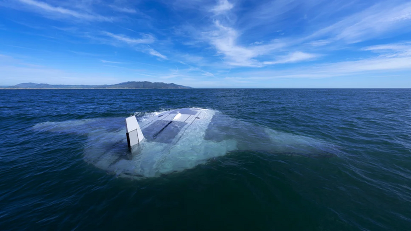 UUV Manta Ray trong các lần thử nghiệm ngoài khơi bờ biển Nam California. Ảnh: Northrop Grumman