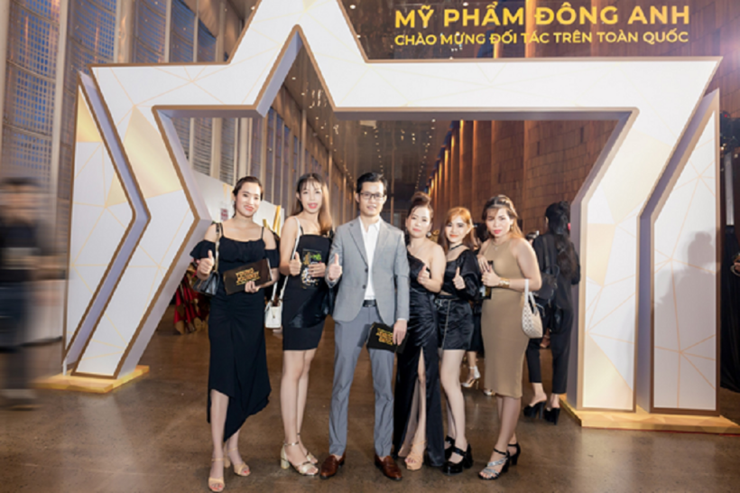 Hồ Văn Vũ: Cái duyên với mỹ phẩm của chàng trai 9X Nghệ An - 5