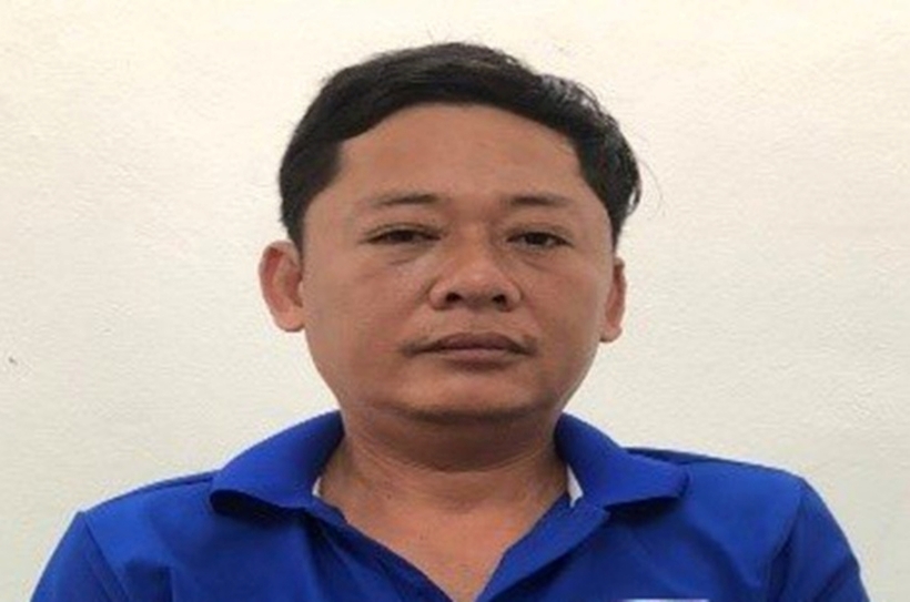 Nguyễn Quang bị tạm giữ hình sự để điều tra về hành vi chống người thi hành công vụ. Ảnh: Tuổi Trẻ