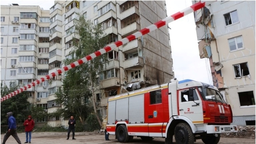 Pháo kích ở Belgorod (Nga) hôm 13/5 đã phá hủy một phần của khu chung cư. Ảnh: Sputnik