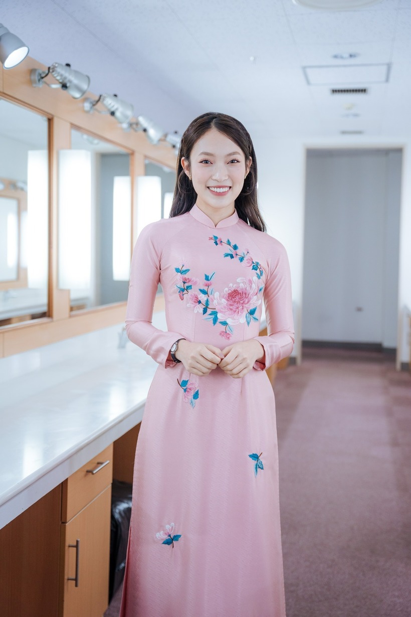 Khánh Vy trở thành một trong những đại diện của thanh niên Việt Nam tham dự Hành trình tiểu vùng sông Mê Kông lần thứ 13 tại Trung Quốc và Thái Lan.