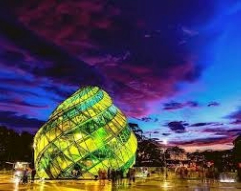 Quảng Trường Lâm Viên.