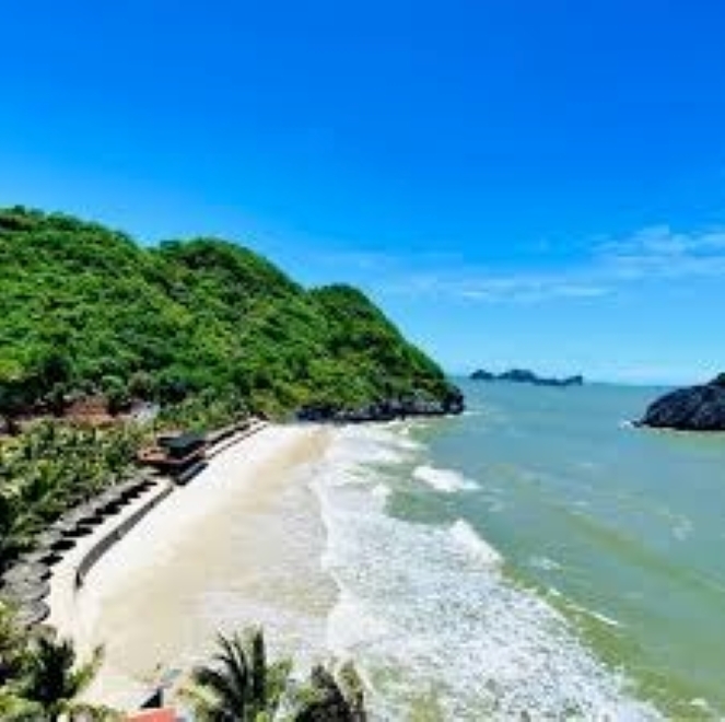 Đảo Cát Bà – Hải Phòng.
