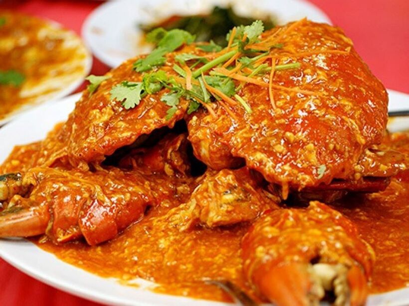 Cua bể sốt cay.