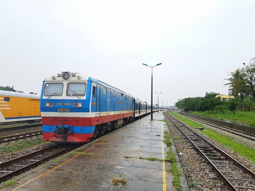 Đường sắt lập đường dây nóng tiếp nhận thông tin sự cố, tai nạn. Ảnh minh hoạ