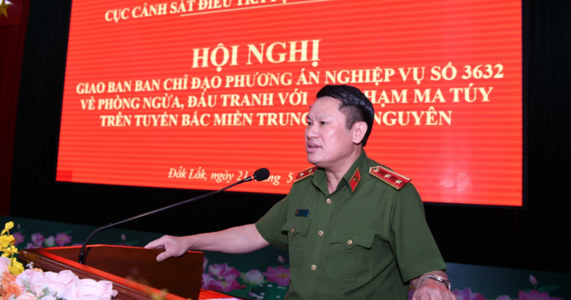 Trung tướng Nguyễn Văn Viện, Cục trưởng Cục Cảnh sát điều tra tội phạm về ma túy phát biểu tại hội nghị.