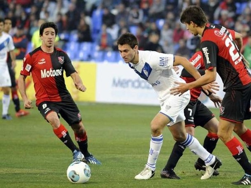 Nhận định trận Velez Sarsfield với Newells Old Boys.