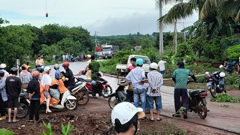 Hiện trường xảy ra vụ tai nạn. Ảnh: Báo Người lao động.