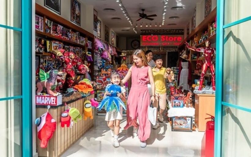 Mua sắm thỏa thích dọc sông Venice.