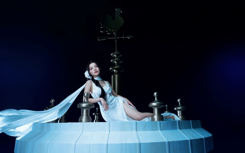 Chi Pu comeback đầy ấn tượng, kết hợp cùng “nam thần" Trung Quốc - 5
