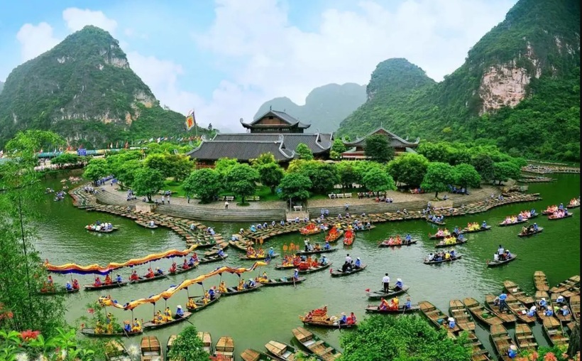 Năm 2023, tỉnh Ninh Bình thu được hơn 110,7 tỷ đồng tiền công đức. Ảnh minh họa.