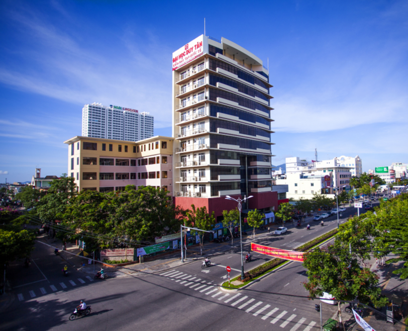 Trường Đại học Duy Tân.