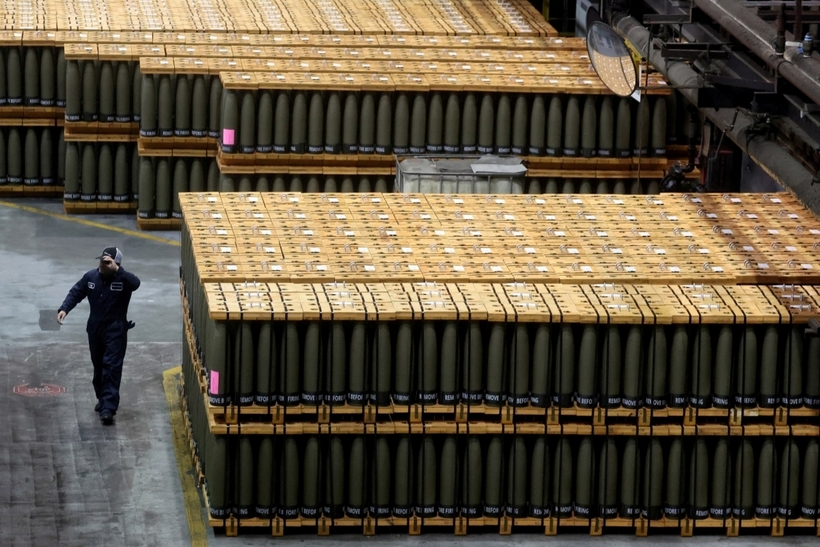 3 quan chức Mỹ tiết lộ Washington đang chuẩn bị gói viện trợ quân sự trị giá 275 triệu USD cho Ukraine. Ảnh minh họa: Reuters