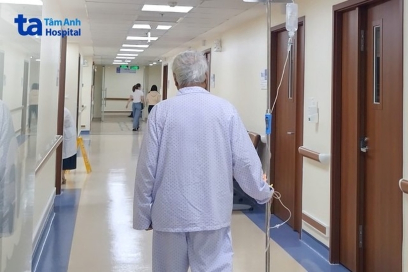Người bệnh hết nấc cụt, không còn nói sảng và ngủ được. Ảnh: Người Lao Động