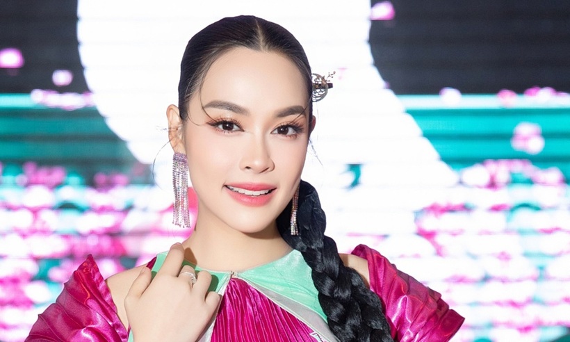 "O Sen" Ngọc Mai trở thành cái tên được chú ý sau chương trình The Masked Singer mùa đầu tiên. Ảnh: VnExpress