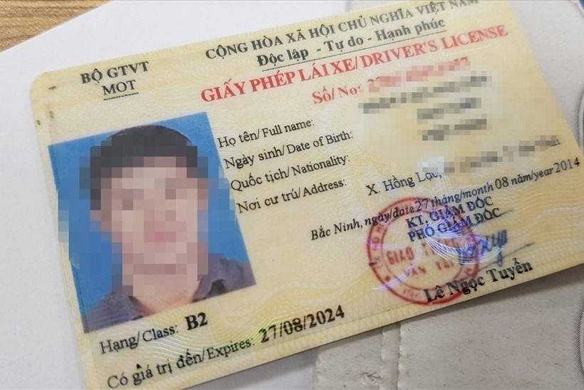 Bằng lái ô tô có thay thế bằng lái xe máy được không? Ảnh minh hoạ